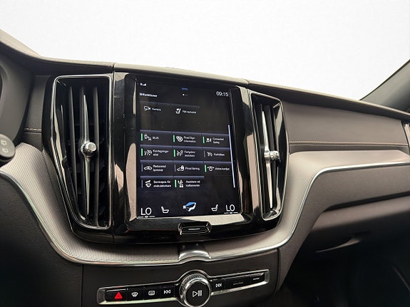 Volvo XC60 22 of 30