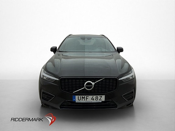 Volvo XC60 2 of 30