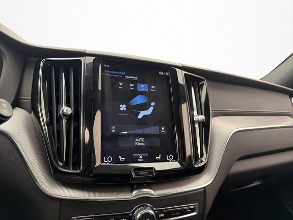Volvo XC60 23 of 30