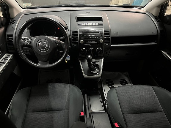 Mazda 5 7 of 8