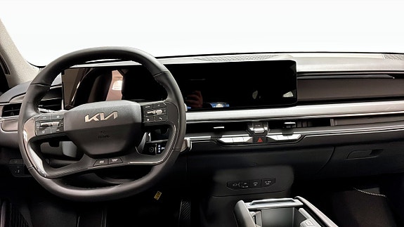 Kia EV9 4 of 12