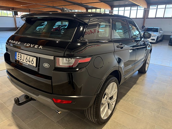 Land Rover Range Rover Evoque 7 of 26