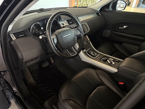Land Rover Range Rover Evoque 20 of 26