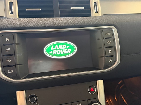 Land Rover Range Rover Evoque 22 of 26