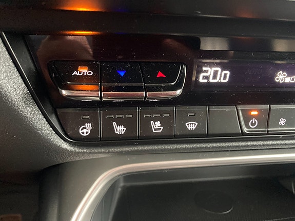 Mazda CX-60 14 of 20