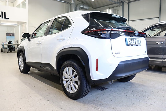 Toyota Yaris Cross 4 of 26