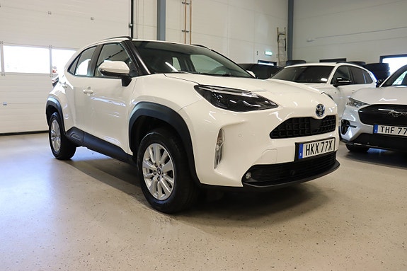 Toyota Yaris Cross 2 of 26