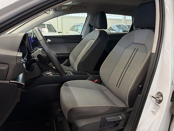 Seat Leon 17 of 26