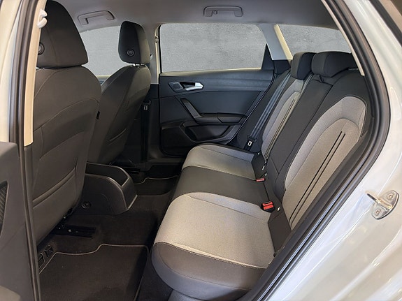 Seat Leon 11 of 26