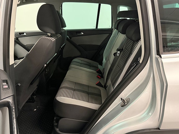 Volkswagen Tiguan 8 of 13