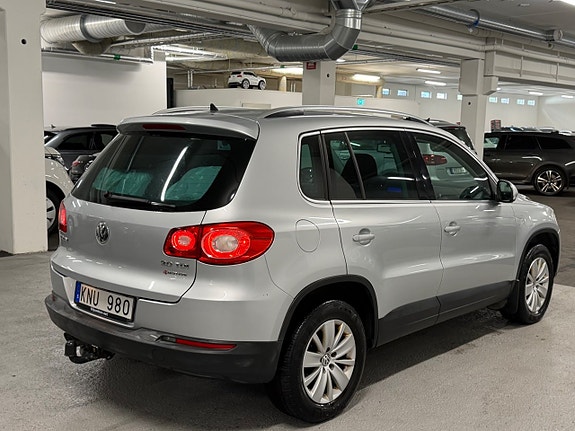 Volkswagen Tiguan 4 of 13