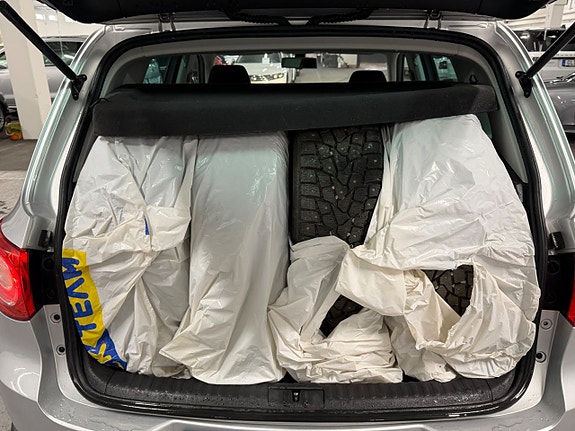 Volkswagen Tiguan 9 of 13