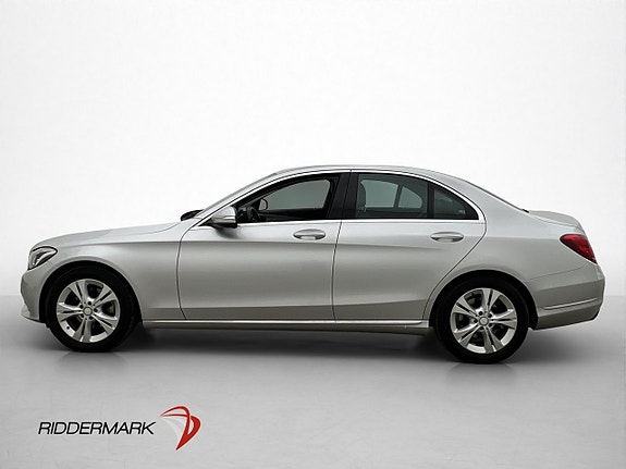 Mercedes-Benz C200 4 of 30