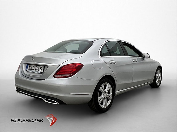 Mercedes-Benz C200 8 of 30