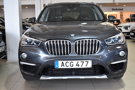 BMW X1 2 of 21
