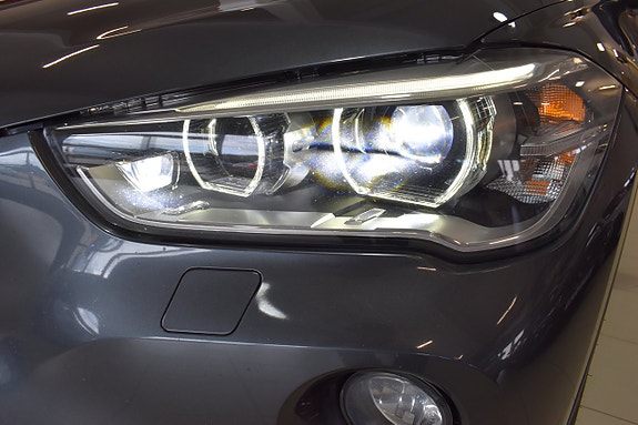 BMW X1 19 of 21