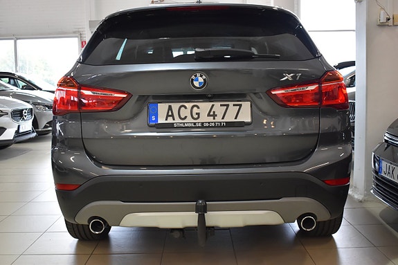 BMW X1 4 of 21