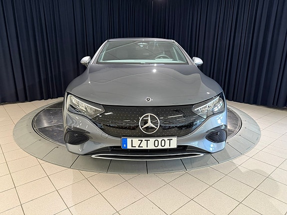 Mercedes-Benz EQE300 3 of 16