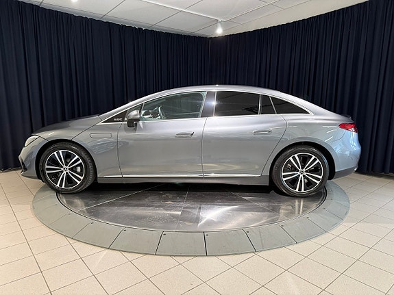 Mercedes-Benz EQE300 4 of 16