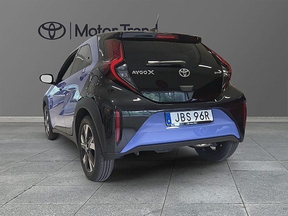 Toyota Aygo X 6 of 11