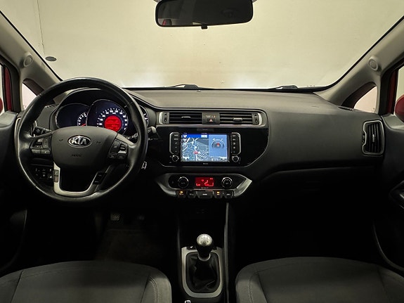 Kia Rio 12 of 22