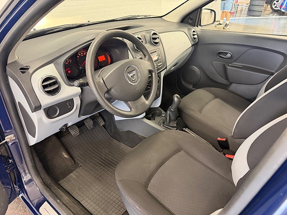 Dacia Sandero 5 of 15