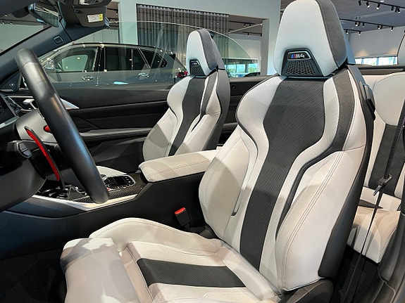 BMW M4 11 of 28