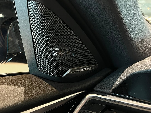 BMW M4 18 of 28