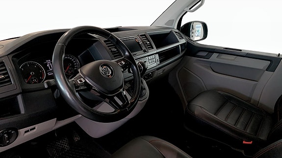 Volkswagen Transporter 7 of 17