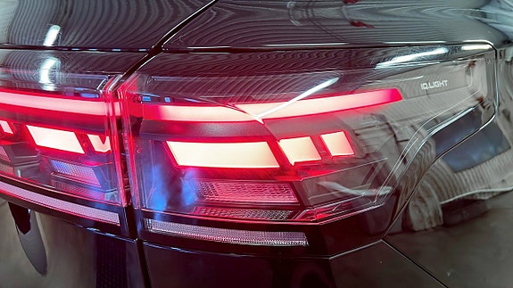 Volkswagen Tiguan 16 of 26