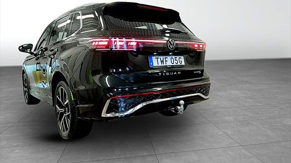 Volkswagen Tiguan 14 of 26