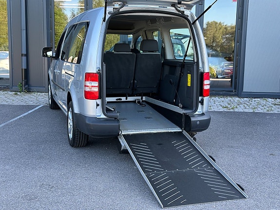 Volkswagen Caddy Maxi 13 of 26
