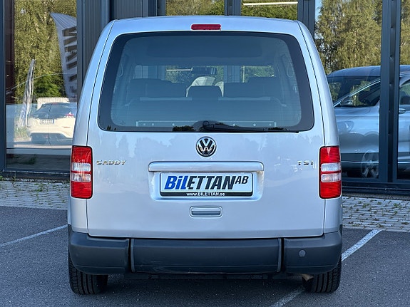 Volkswagen Caddy Maxi 9 of 26