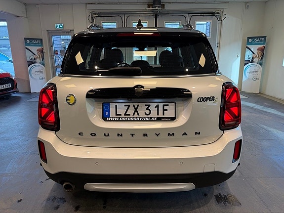 MINI Countryman Cooper SE 23 of 24