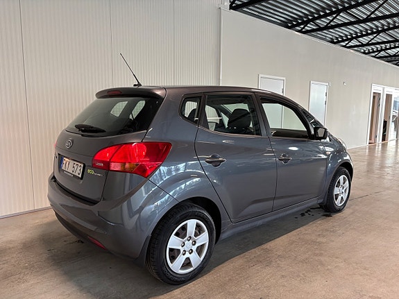 Kia Venga 3 of 15