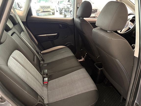 Kia Venga 14 of 15