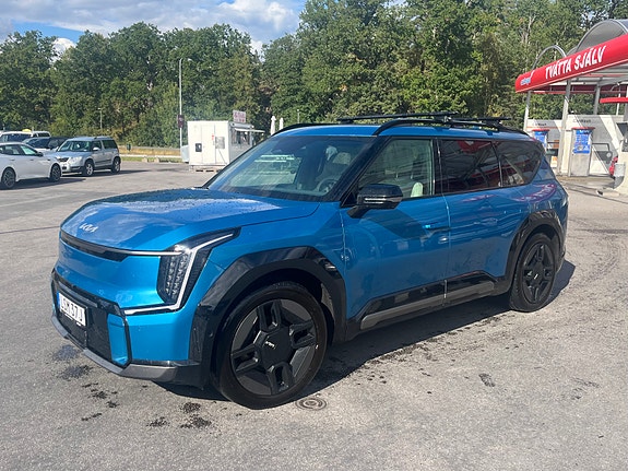 Kia EV9 4 of 7