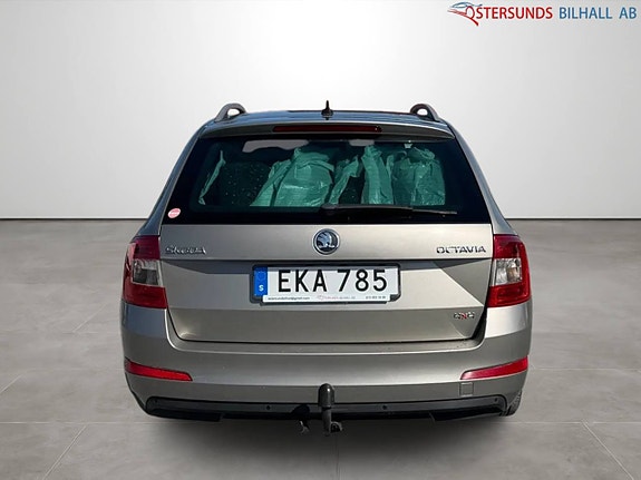 Skoda Octavia 5 of 11