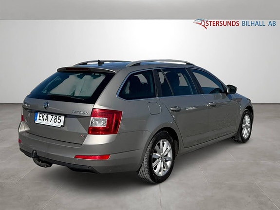 Skoda Octavia 8 of 11