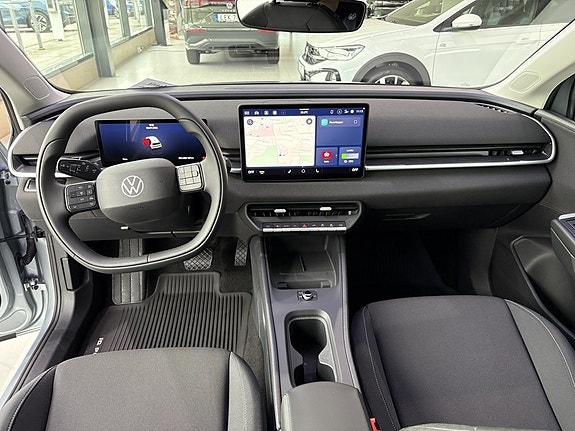 Volkswagen Polo 10 of 15