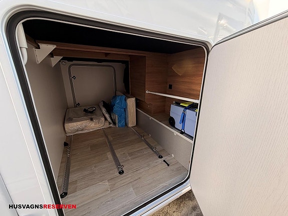 Pilote P 740 GJ 6 of 25