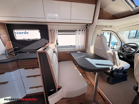 Pilote P 740 GJ 15 of 25