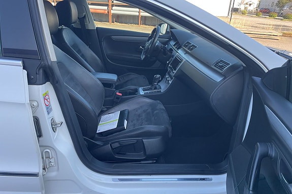 Volkswagen CC 12 of 15