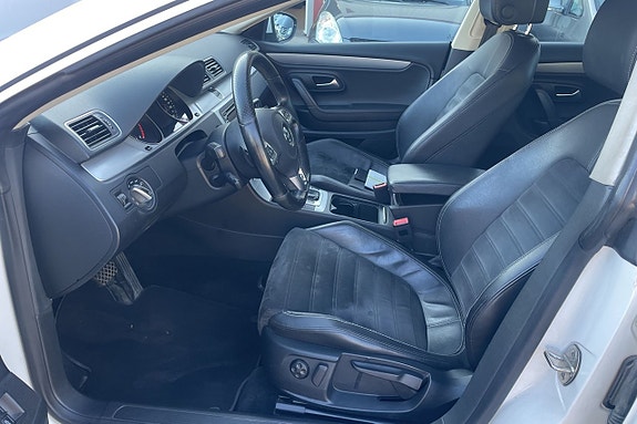 Volkswagen CC 6 of 15