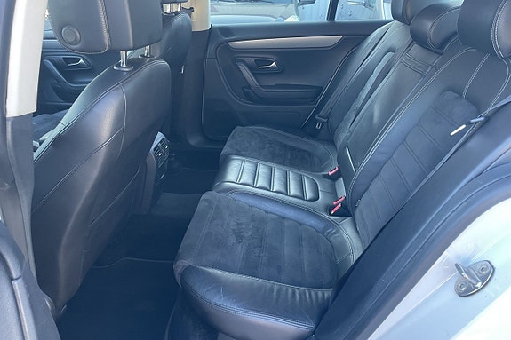 Volkswagen CC 13 of 15
