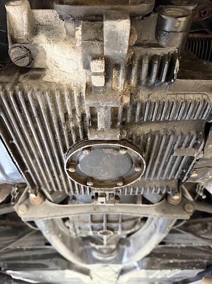 Volkswagen 1303 15 of 18