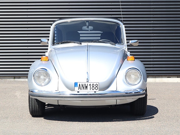 Volkswagen 1303 4 of 18