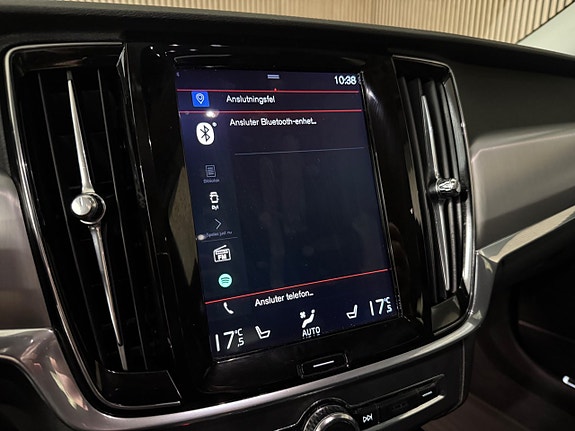 Volvo V90 27 of 30