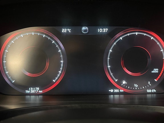 Volvo V90 26 of 30