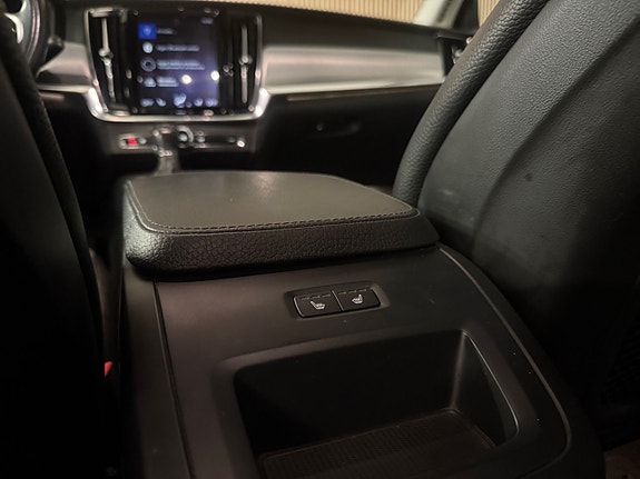 Volvo V90 14 of 30